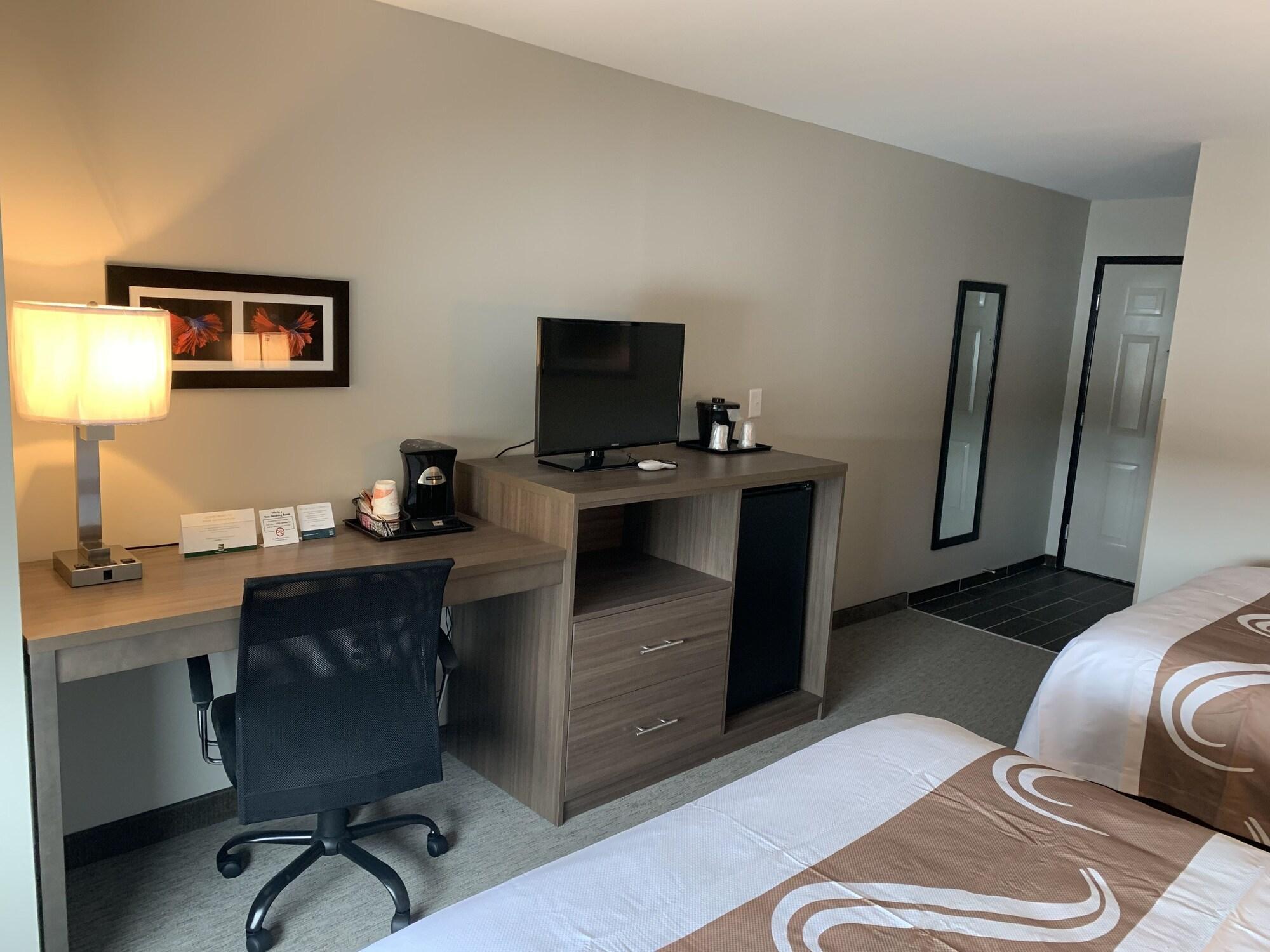 Quality Inn Mishawaka near Notre Dame Extérieur photo
