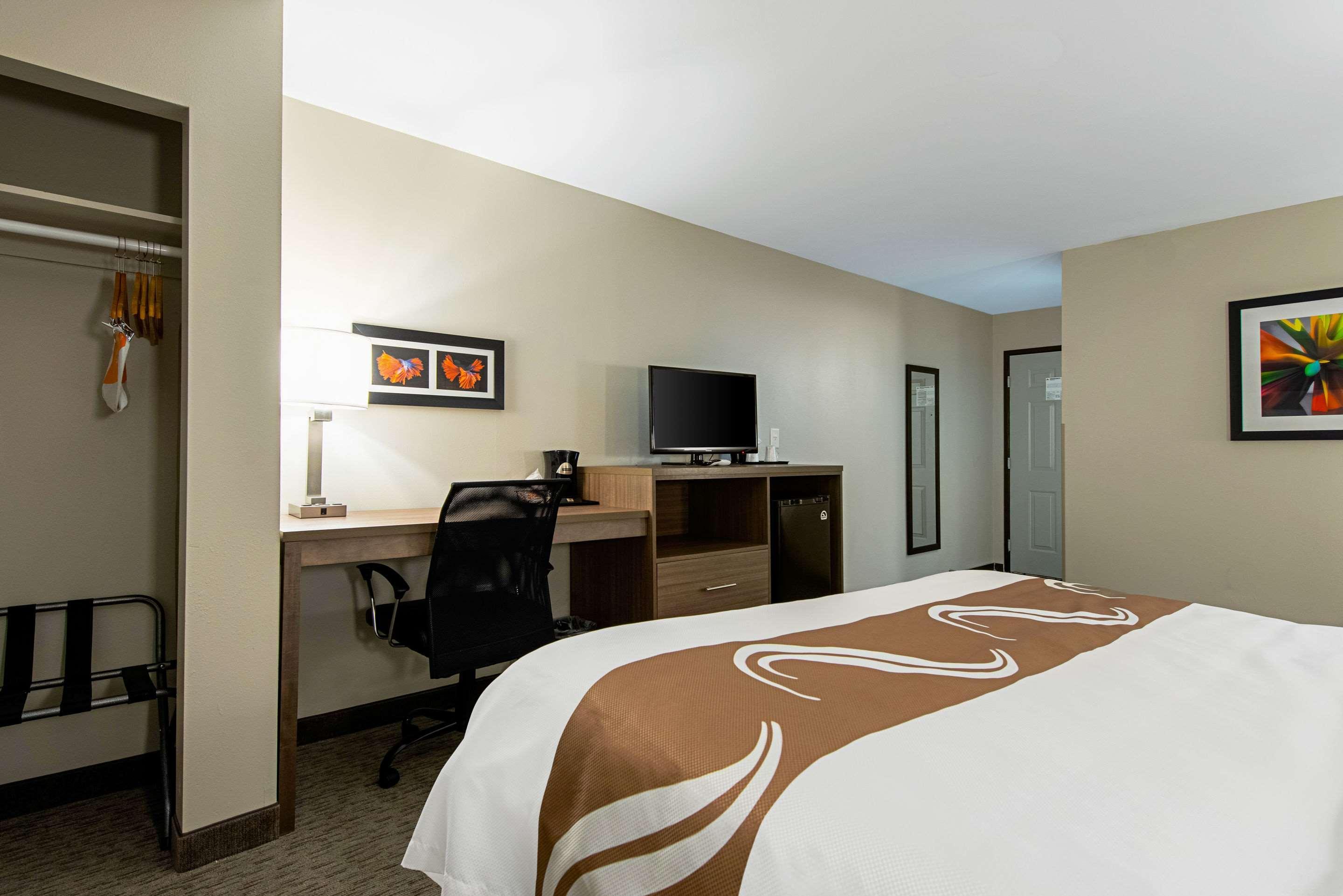Quality Inn Mishawaka near Notre Dame Extérieur photo