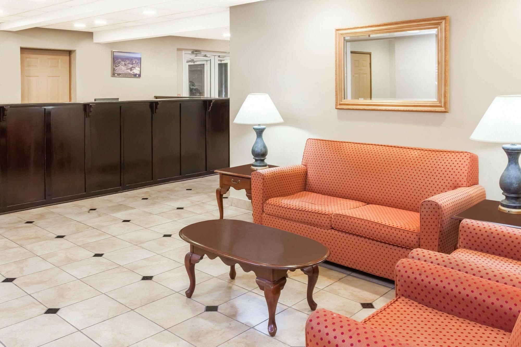 Quality Inn Mishawaka near Notre Dame Extérieur photo