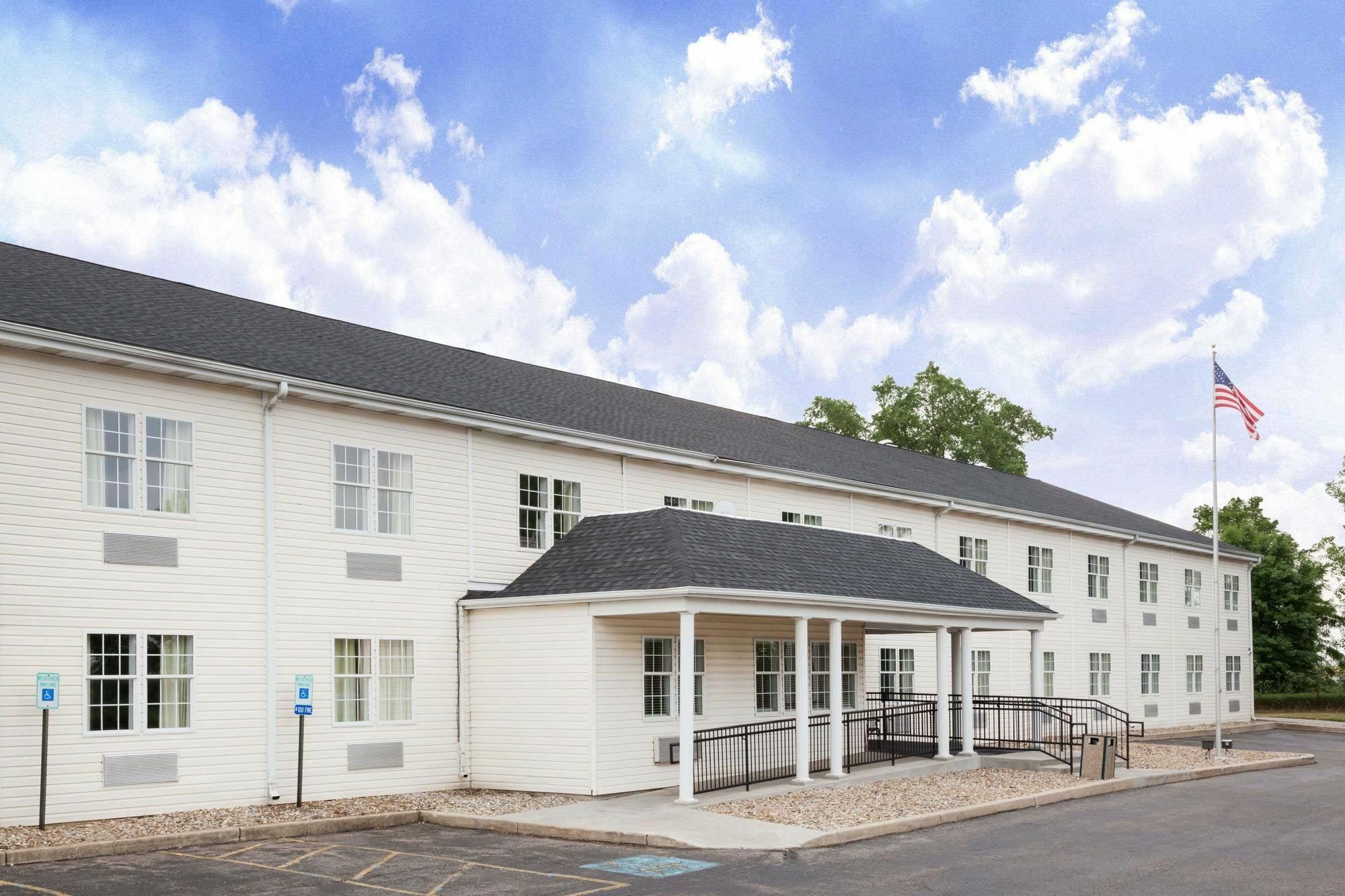 Quality Inn Mishawaka near Notre Dame Extérieur photo