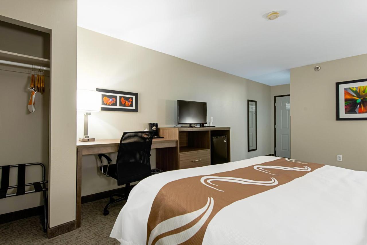 Quality Inn Mishawaka near Notre Dame Extérieur photo
